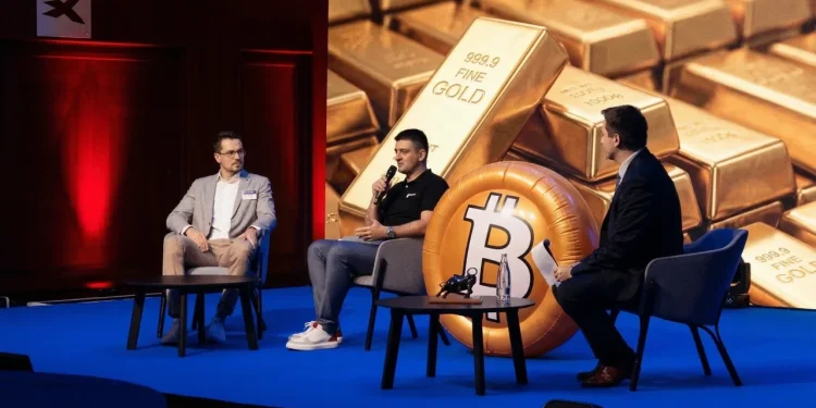 BTC zlato XTB