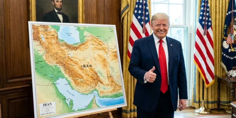 Donald Trump Iran Mapa